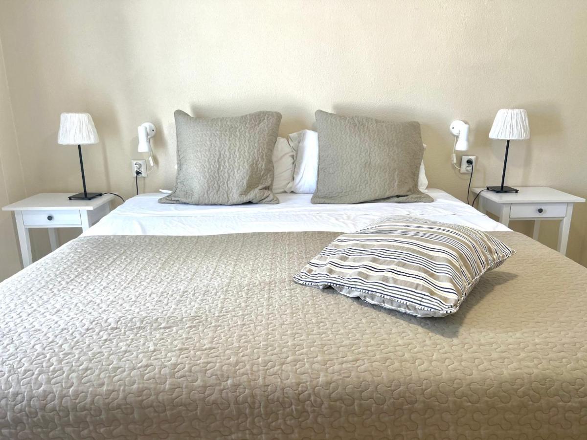 Fabulous Vacation In A 2 Bedroom Townhouse With 2 Terraces Overlooking The Sea, Suitable For 6 People 3 Swimming Pools Tennis And 200 Mts From The Sea El Faro Bagian luar foto